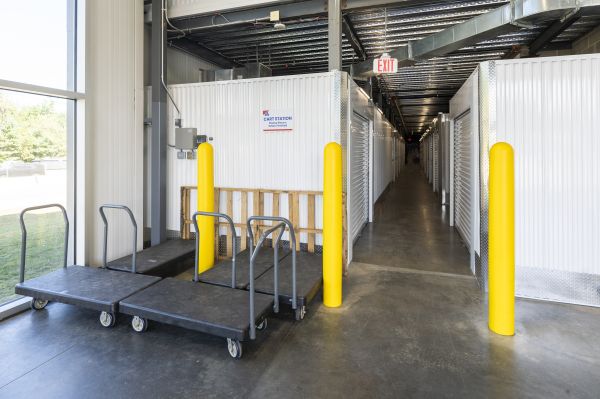 Devon Self Storage - 9180 - Walpole - 5 Foxhill Drive