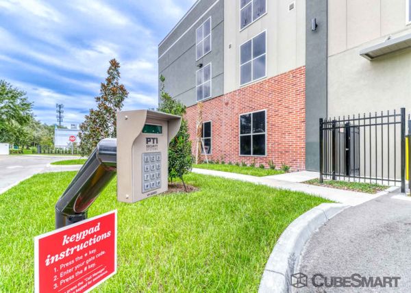 CubeSmart Self Storage FL Altamonte Springs Orange Ave - 750 Orange Avenue