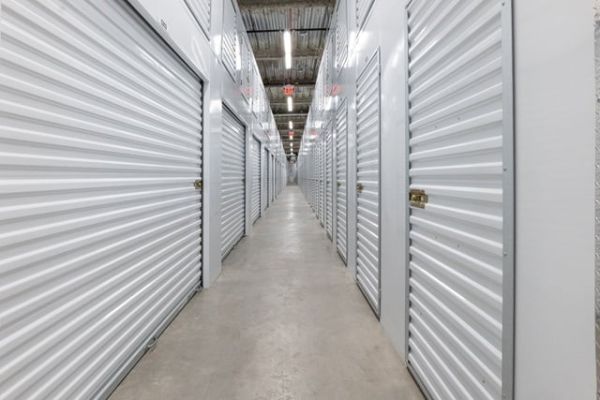 Public Storage - Brooklyn - 1223 E New York Ave - 1223 E New York Ave