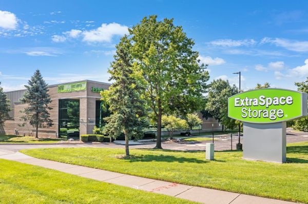 Extra Space Storage - 7802 - Shelby Township - Shelby Pkwy - 51786 Shelby Parkway
