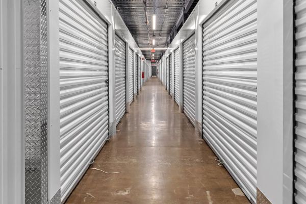 Extra Space Storage - 7802 - Shelby Township - Shelby Pkwy - 51786 Shelby Parkway