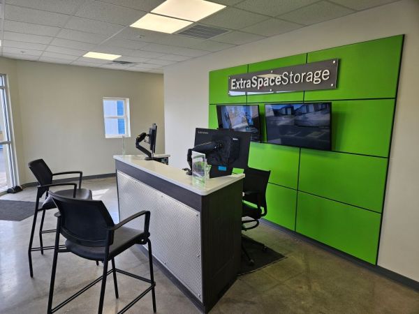 Extra Space Storage - 2100 - Edinburgh - Hartman Dr - 11770 Hartman Drive