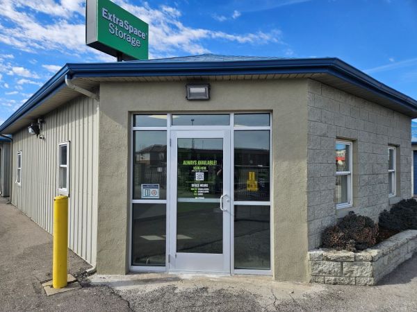 Extra Space Storage - 2100 - Edinburgh - Hartman Dr - 11770 Hartman Drive