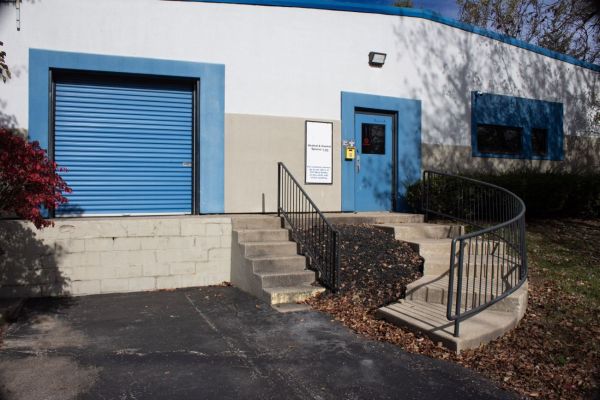 Extra Space Storage - 2117 - Bloomington - Dodds St - 227 West Dodds Street