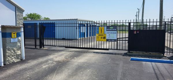 Extra Space Storage - 2125 - Frankfort - Wabash St - 1543 East Wabash Street