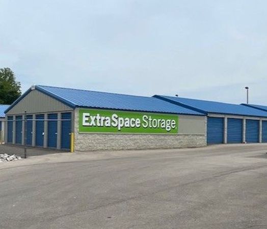 Extra Space Storage - 2126 - Bedford - Bundy Lane - 1312 Bundy Lane