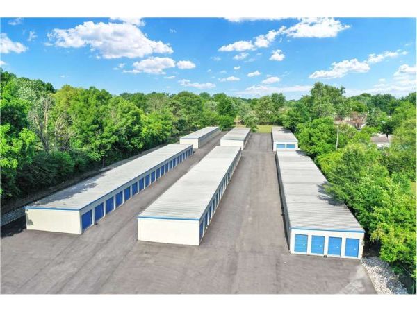 Extra Space Storage - 2149 - Muncie - Granville Ave - 2601 North Granville Avenue