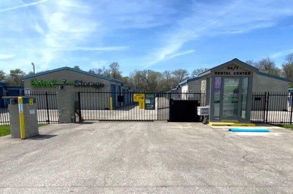 Extra Space Storage - 2188 - Indianapolis - Belmont Ave - 6110 South Belmont Avenue