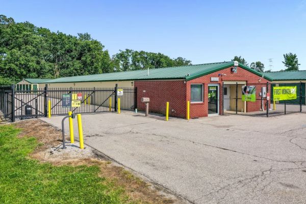 Extra Space Storage - 7846 - Indianapolis - Raceway Road - 2255 South Raceway Road