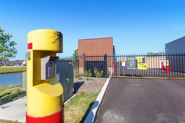Extra Space Storage - 7906 - Indianapolis - Franklin Rd - 6740 South Franklin Road