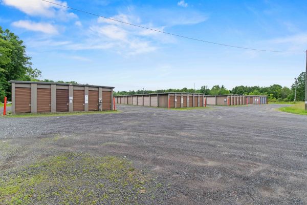 Pioneer Valley Storage - Stadium - Self Service - 333 Rocky Hill Road