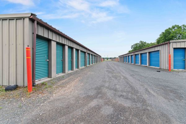 Pioneer Valley Storage - Stadium - Self Service - 333 Rocky Hill Road