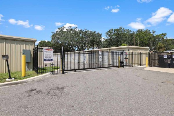 US Storage Centers - Tampa - Hillsborough - 2119 West Hillsborough Avenue