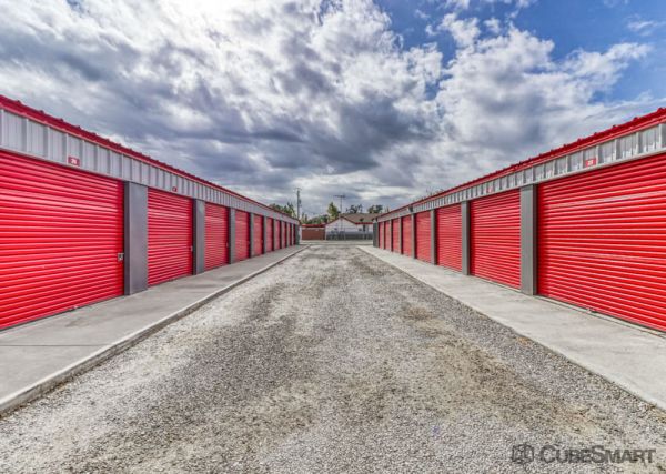 CubeSmart Self Storage CA Chowchilla Road 16 - 24655 Road 16
