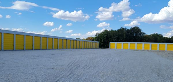 Millcreek Boat Storage - 10175 East Clarksville Road