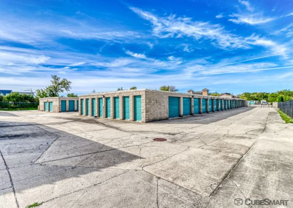 CubeSmart Self Storage WI Sturtevant Wisconsin Street - 1630 Wisconsin Street