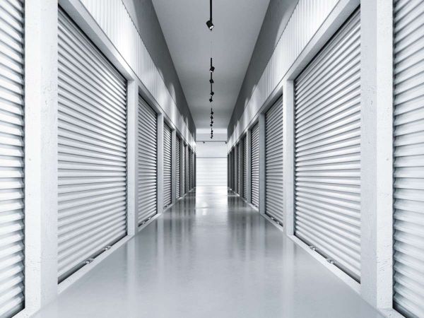 Finfeather Storage - 2206 Finfeather Road