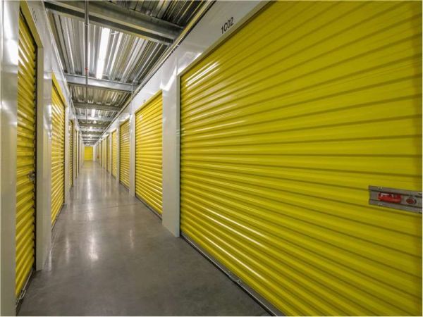 Extra Space Storage - 1935 - Knoxville - Middlebrook Pike - 8627 Middlebrook Pike