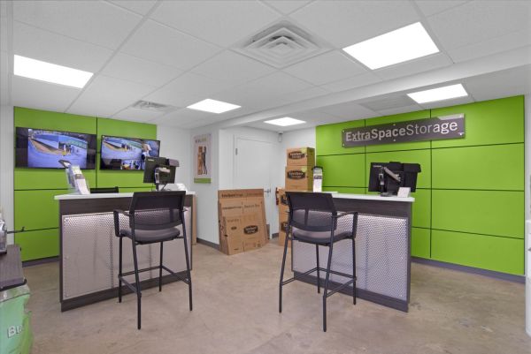 Extra Space Storage - 1947 - Woodbridge - Commission Ct - 3500 Commission Court