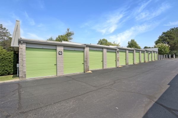 Extra Space Storage - 1947 - Woodbridge - Commission Ct - 3500 Commission Court