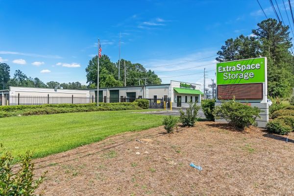 Extra Space Storage - 1966 - Summerville - Orangeburg Rd - 434 Orangeburg Road