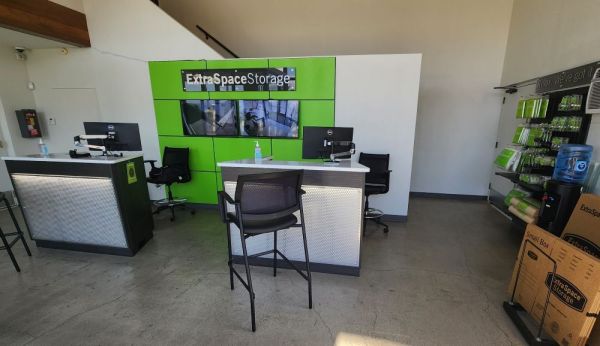 Extra Space Storage - 1974 - Anaheim - Katella Ave - 1761 West Katella Avenue