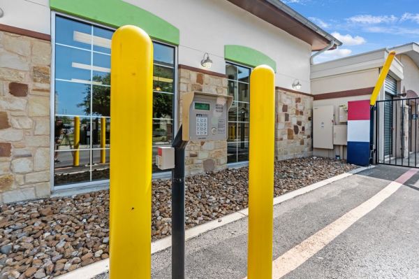 Extra Space Storage - 2018 - Buda - Cabelas Dr - 1280 Cabelas Drive