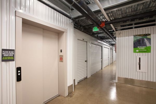 Extra Space Storage - 2030 - Englewood - S Santa Fe Dr - 3325 South Santa Fe Drive