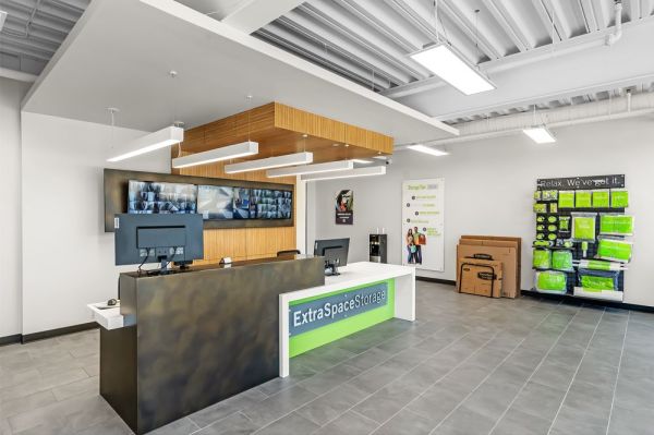 Extra Space Storage - 2057 - Austin - Hwy 71 - 7901 State Highway 71