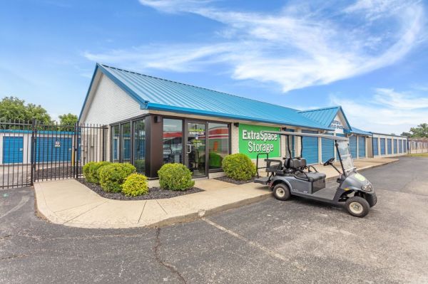 Extra Space Storage - 2191 - Jeffersonville - 1713 1/2 E 10th St - 1713 1/2 East 10th Street
