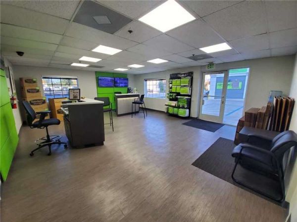 Extra Space Storage - 1016 - Studio City - Ventura Blvd - 11570 Ventura Boulevard
