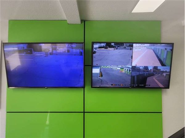 Extra Space Storage - 0274 - Rancho Cordova - Mercantile Dr - 2410 Mercantile Drive