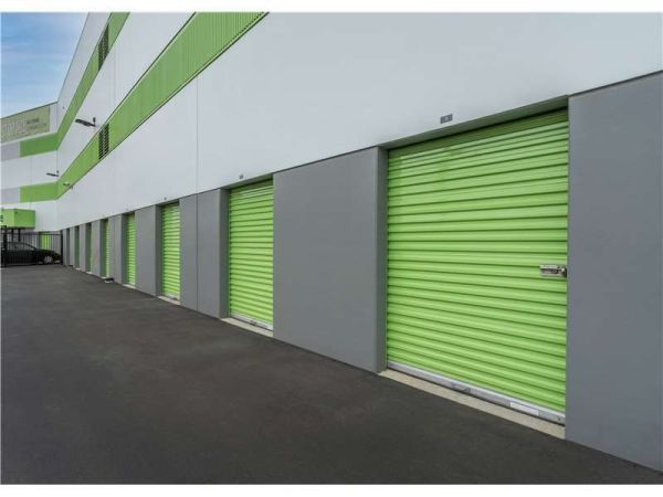 Extra Space Storage - 0301 - Huntington Beach - McFadden Ave - 7531 McFadden Avenue