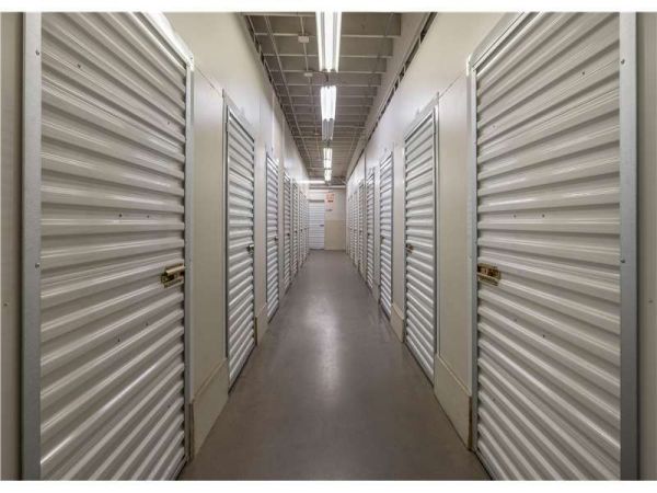 Extra Space Storage - 0301 - Huntington Beach - McFadden Ave - 7531 McFadden Avenue
