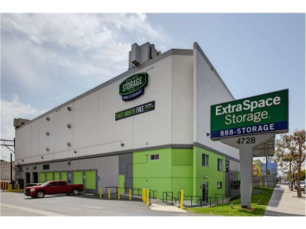 Extra Space Storage - 0353 - Los Angeles - Fountain Ave - 4728 Fountain Avenue