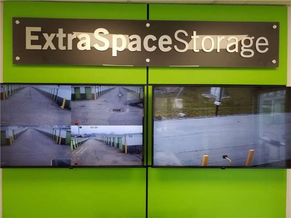 Extra Space Storage - 0478 - Columbus - W Dublin Granville - 3015 West Dublin Granville Road