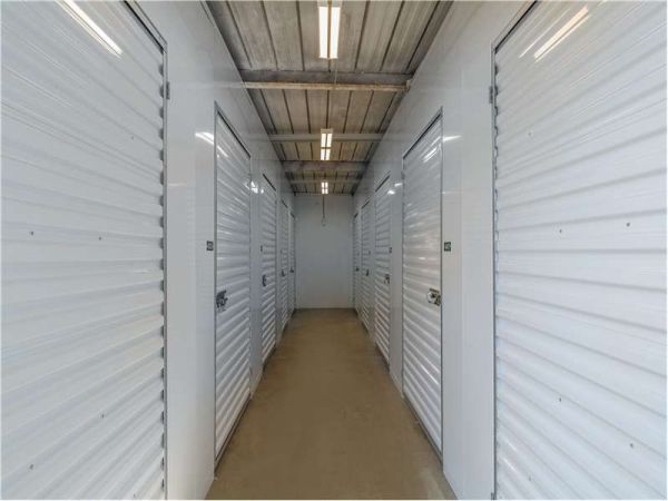 Extra Space Storage - 0509 - Columbus - Urlin Avenue - 900 Urlin Avenue