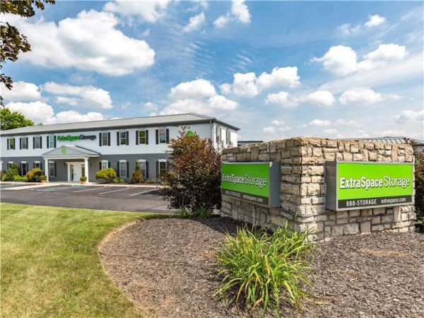 Extra Space Storage - 0525 - Columbus - Kenny Rd - 4616 Kenny Road