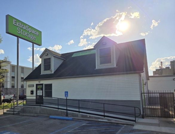 Extra Space Storage - 0526 - Columbus - South Hamilton - 2087 South Hamilton Road