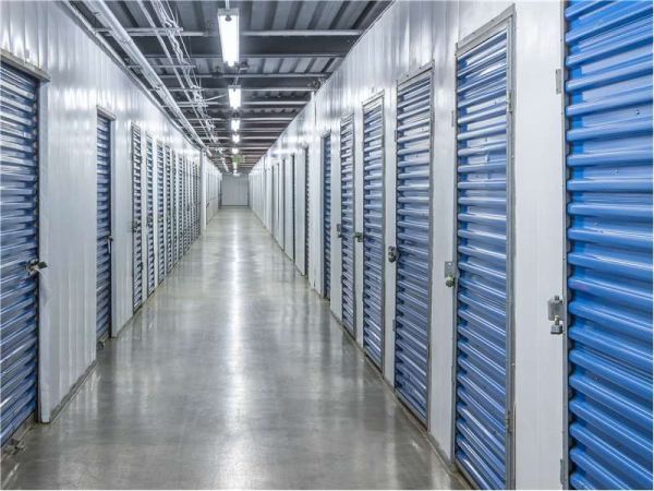 Extra Space Storage - 0775 - Baltimore - Rossville Blvd - 6100 Rossville Boulevard