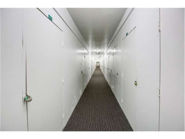 Extra Space Storage - 0825 - Orange - South Flower St - 340 South Flower Street