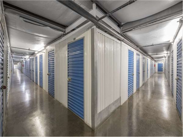 Extra Space Storage - 1382 - Pleasanton - Old Santa Rita Road - 3722 Old Santa Rita Road