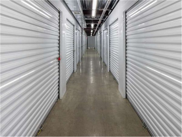 Extra Space Storage - 1287 - Pasadena - Mountain Rd - 121 Mountain Road