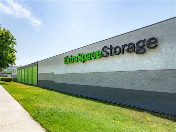 Extra Space Storage - 1485 - Placentia - W Crowther Ave - 480 West Crowther Avenue