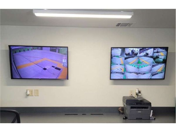Extra Space Storage - 1524 - Anaheim - 1705 S State College Blvd - 1705 South State College Boulevard