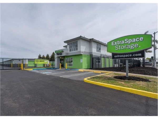Extra Space Storage - 1531 - Oakland - 1090 29th Ave - 1090 29th Avenue