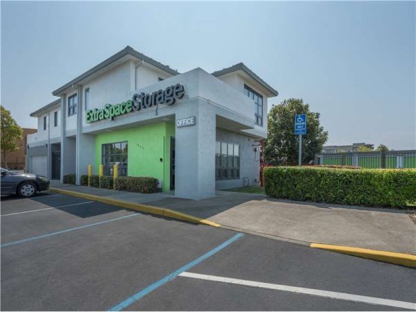 Extra Space Storage - 1532 - Richmond - 1900 Meeker Ave - 1900 Meeker Avenue