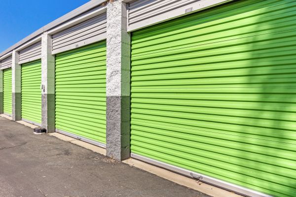 Extra Space Storage - 1539 - Van Nuys - 15101 Raymer St - 15101 Raymer Street