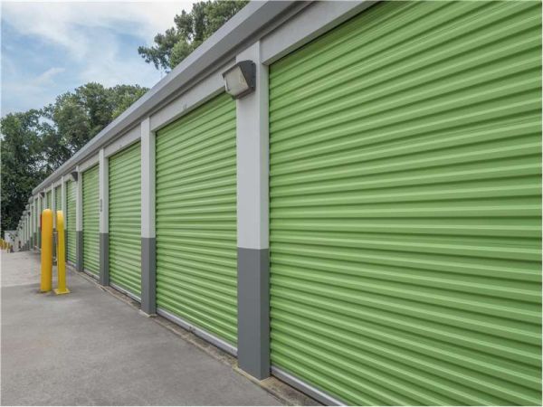 Extra Space Storage - 1599 - Tucker - Montreal Rd - 1989 Montreal Road