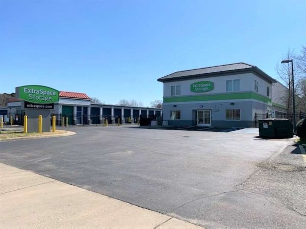 Extra Space Storage - 1580 - Chesapeake - Military Hwy - 3264 South Military Highway